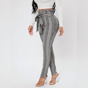 Plaid High Waist Tie in Front Elastic Band Pants 🤍